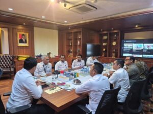 AUDIENSI BNN DENGAN BUPATI MANDAILING NATAL, PERKUAT PROGRAM ALTERNATIVE DEVELOPMENT DI KAWASAN RAWAN NARKOBA AUDIENSI BNN DENGAN BUPATI MANDAILING NATAL, PERKUAT PROGRAM ALTERNATIVE DEVELOPMENT DI KAWASAN RAWAN NARKOBA